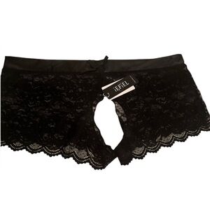 COPY - Iefiel lace crotchless shorts NWT